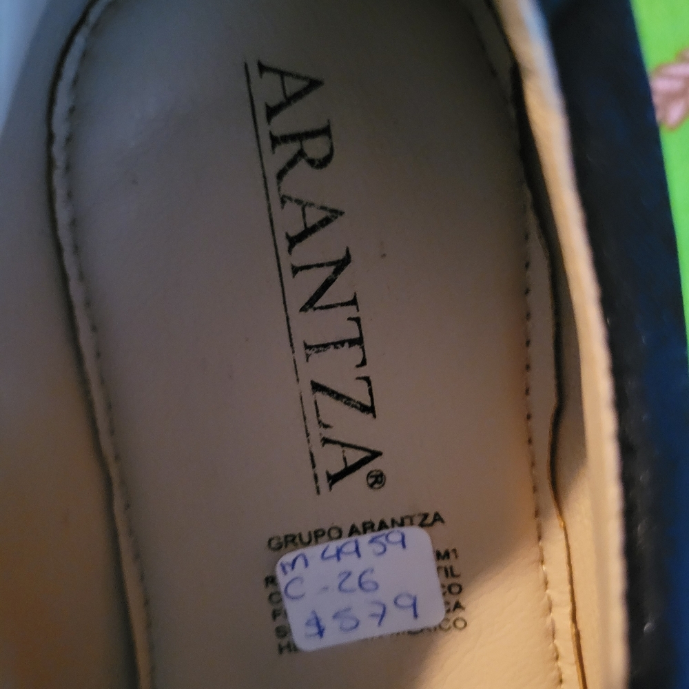 Black satin arantza sneakers with clear gems